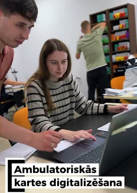 No papīra mapēm uz elektronisku zobu karti — mūsu ceļš